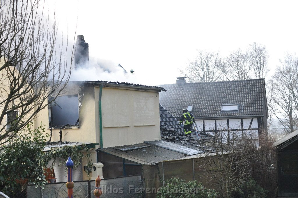 Haus komplett ausgebrannt Leverkusen P62.JPG
